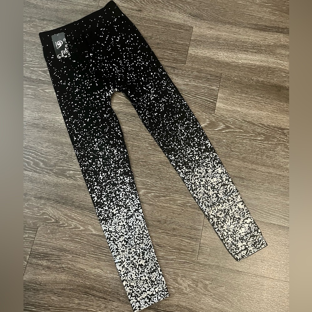 Black and White Speckled Leggings